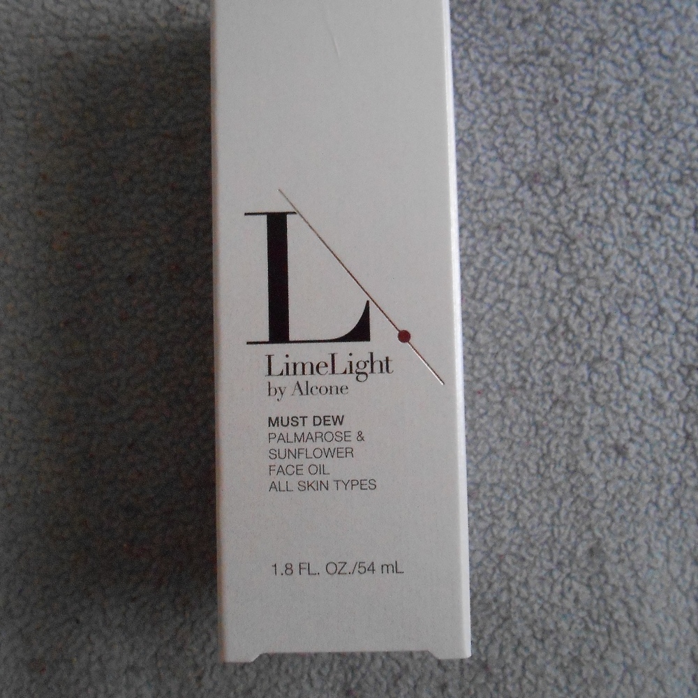 LimeLight by Alcone Must Dew Face Oil